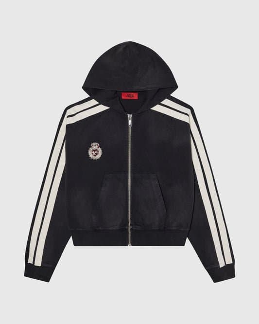 Photo shared by illicitbloc: 424 clothing brings a strong urban influence to contemporary fashion. Its appeal comes from the comb