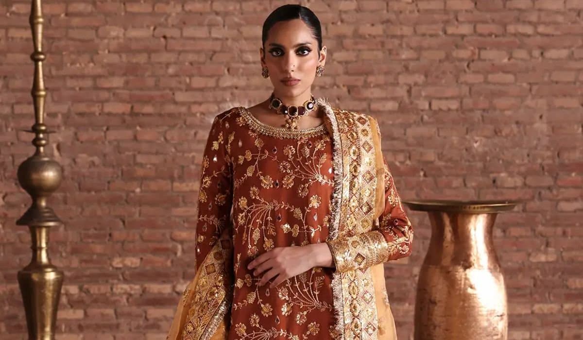 Photo shared by waqasshahofficialusa: Latest Pakistani Mehndi Dresses for Wedding Season ’26–’27: Luxury Long Shirts for Mehndi & Mayon