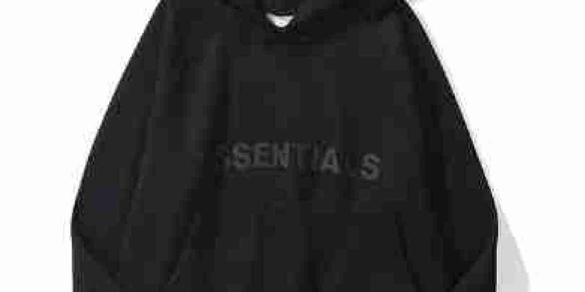 The Essentials Hoodie: A Must-Have Wardrobe Staple for Every Fashion Enthusiast